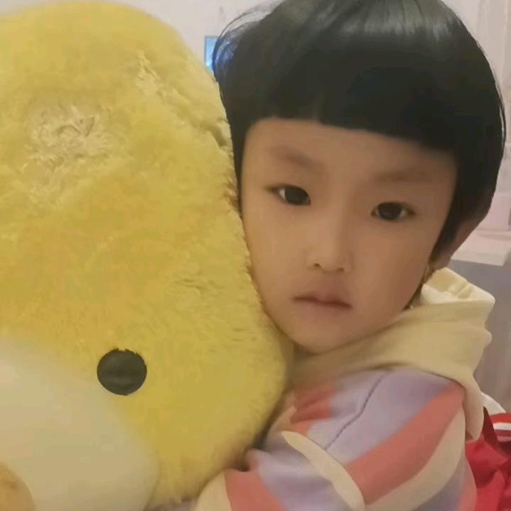 萌萌吖  ⁶⁶¹