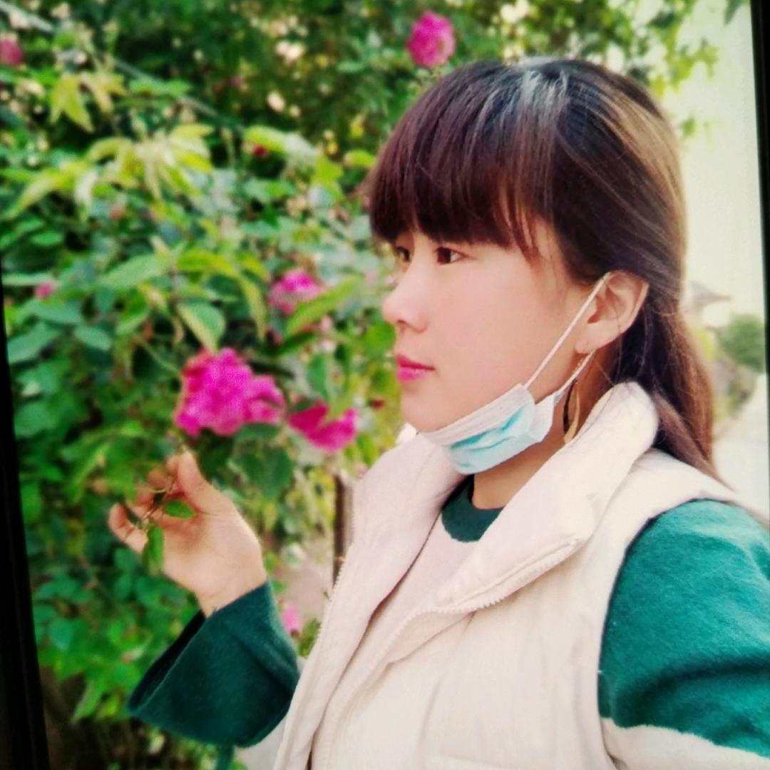 🦋ℒᎭℯ⃝何琴四海为家🦋᭄꧔。