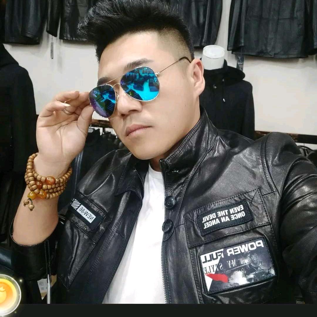 国人高端真皮男装