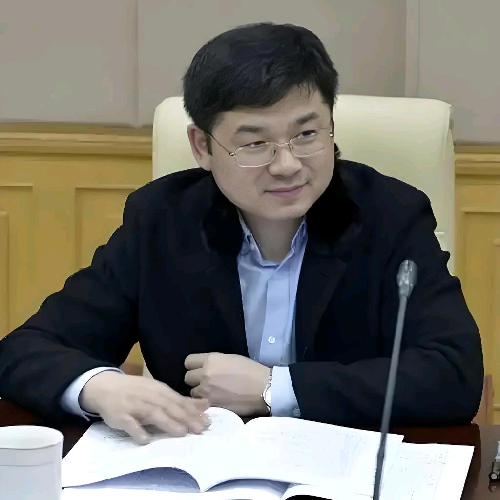成军群