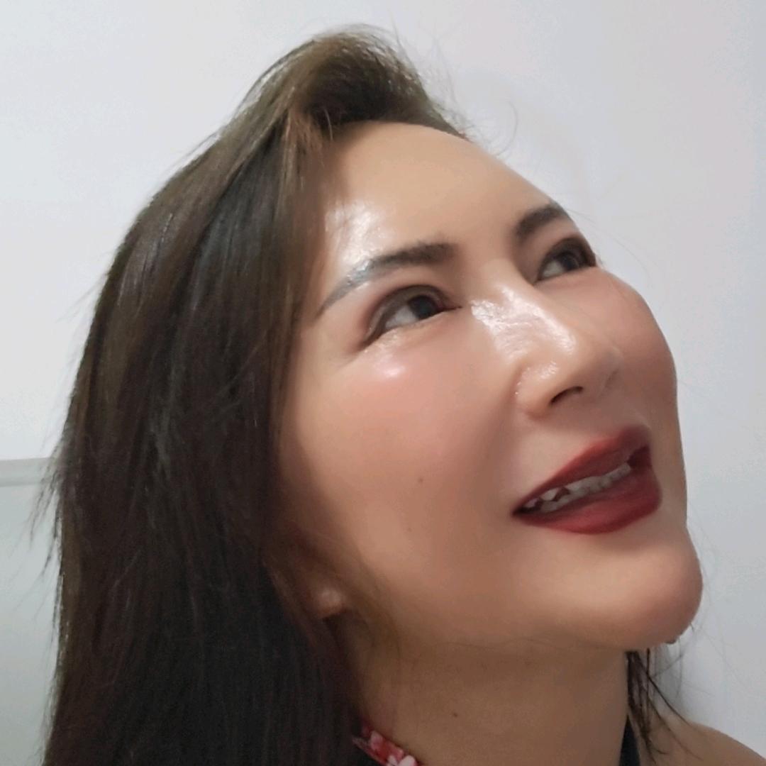 “曼悦伶”琴姐上门调理肌肤问题