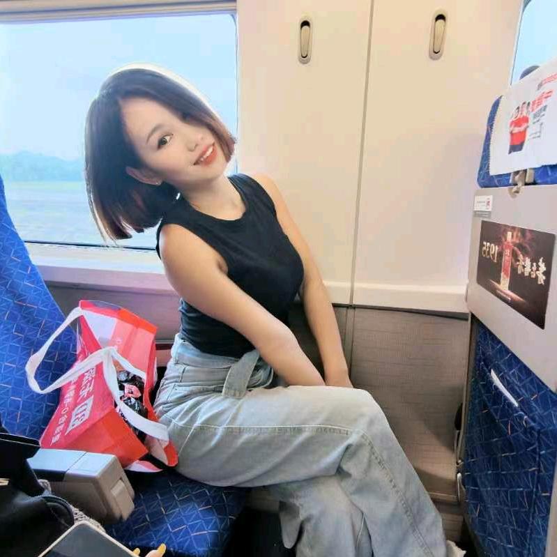 寡妇村书记