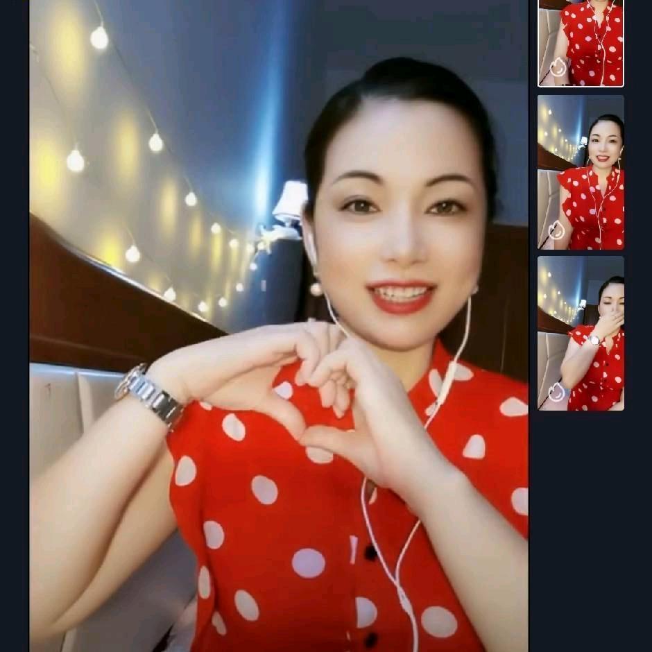 明媚