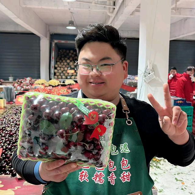 小青年水果巴黎新城总店