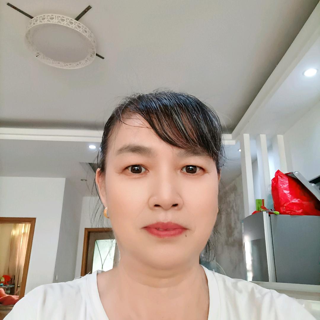 玉连《爱健身》