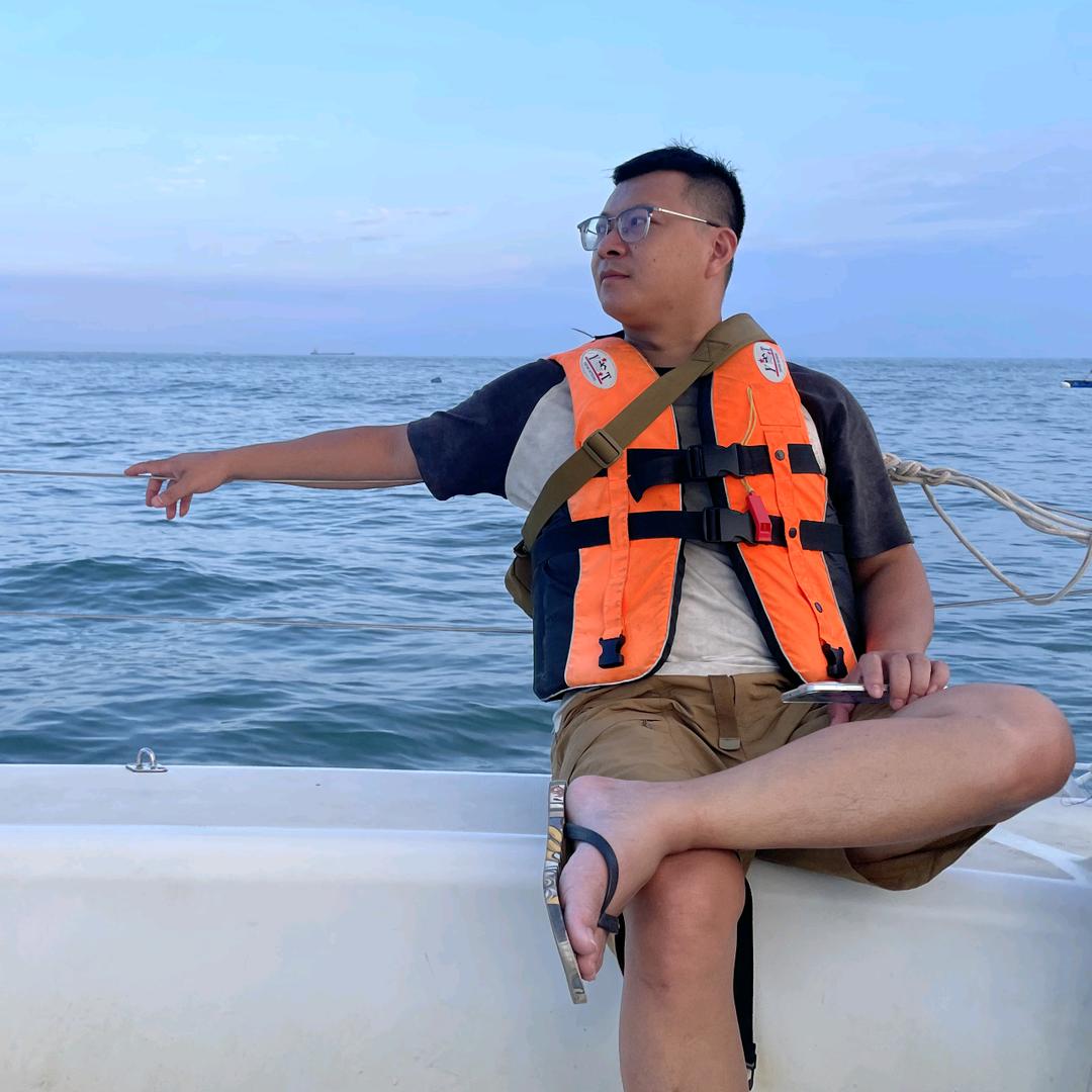 林鲁新