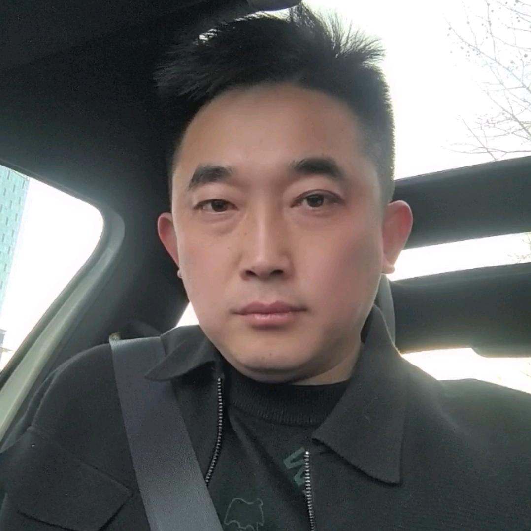 威海岳超---聊金融