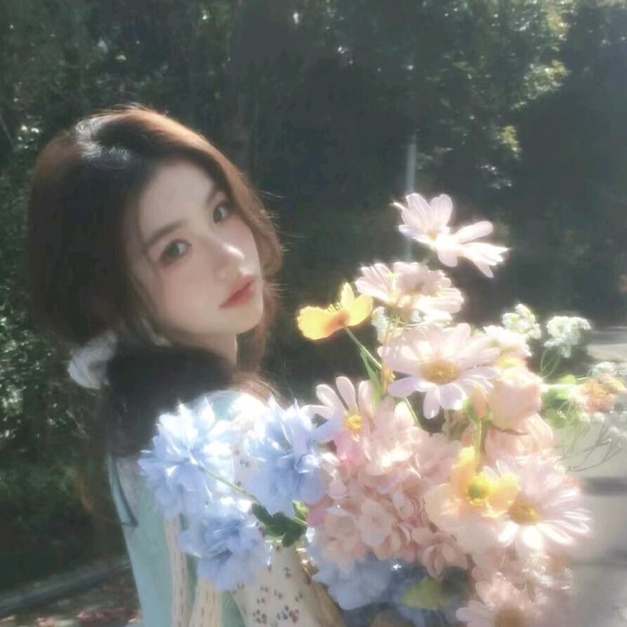 余洁洁