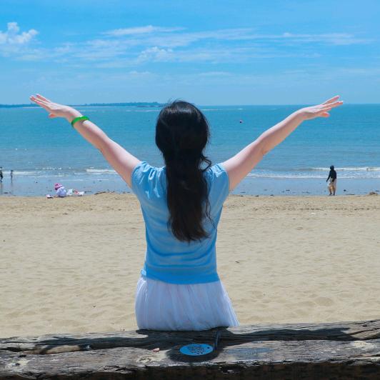碧海蓝天吴碧英