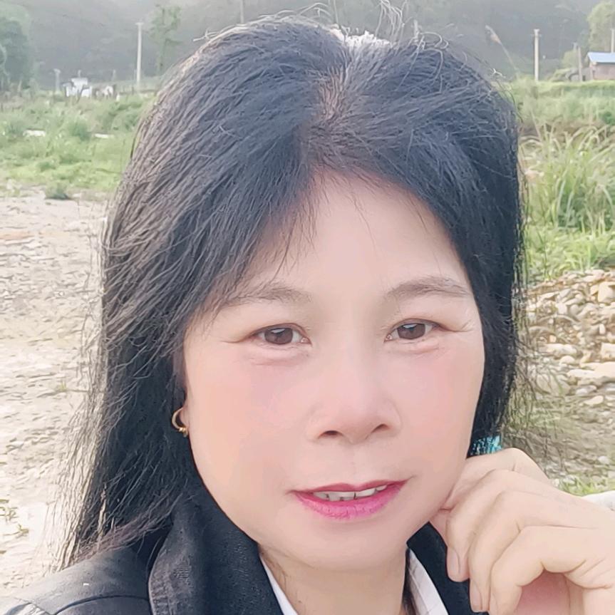 晚秋单身女人
