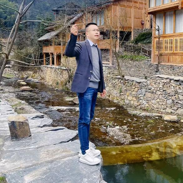 俊哥带你看贵州