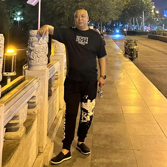 大伟的朋友圈