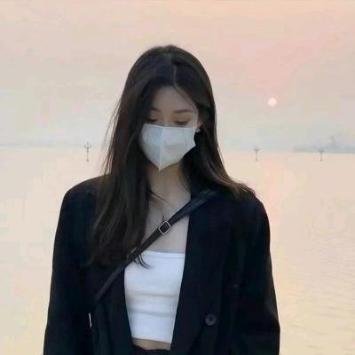 是橙子啊🍊🥤🍧🍔🍟😘?