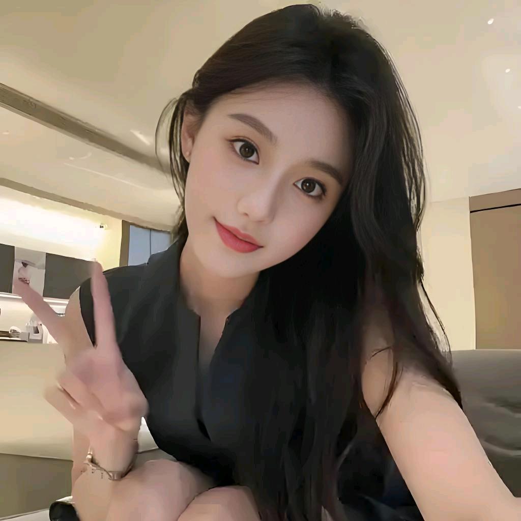 小霞穿搭