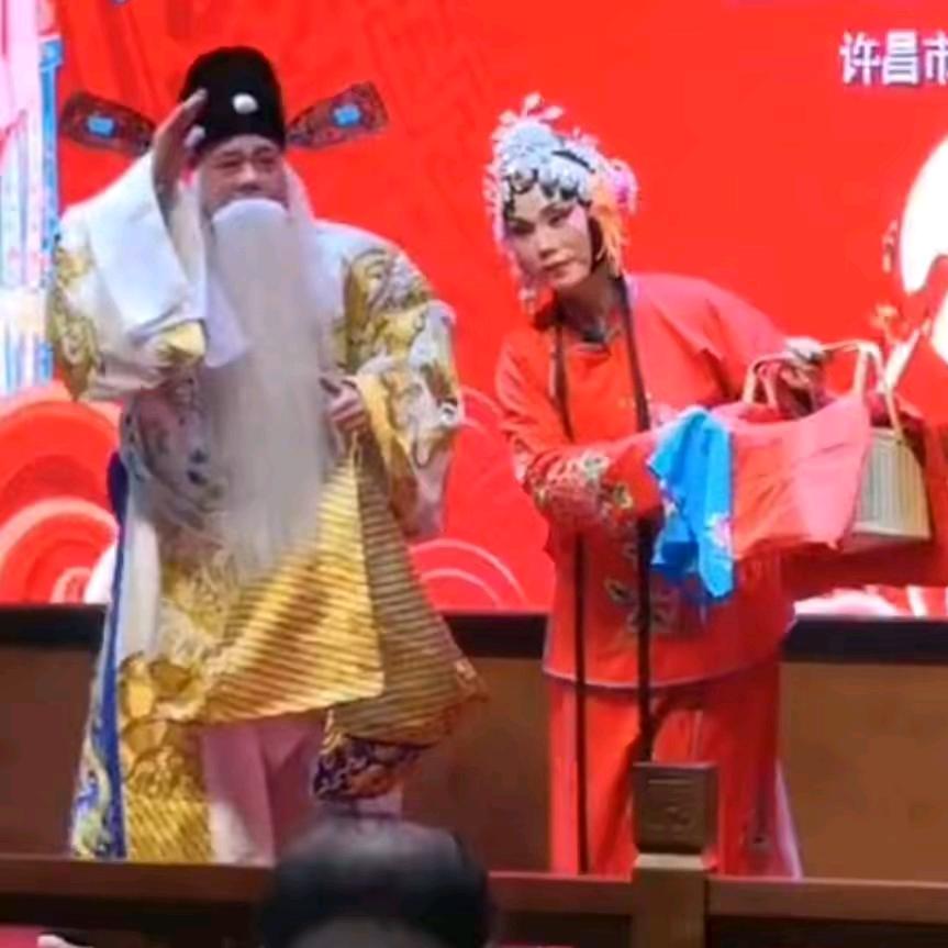 戏曲凤儿嗓子专业护理