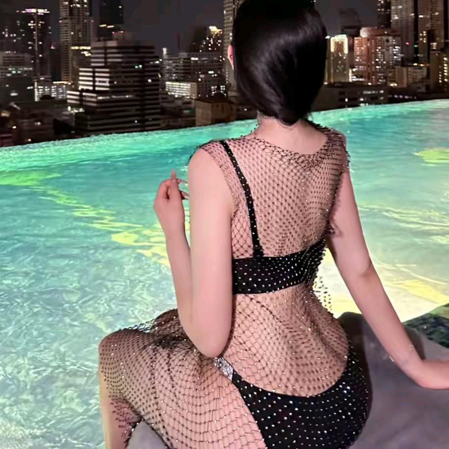 德佰
