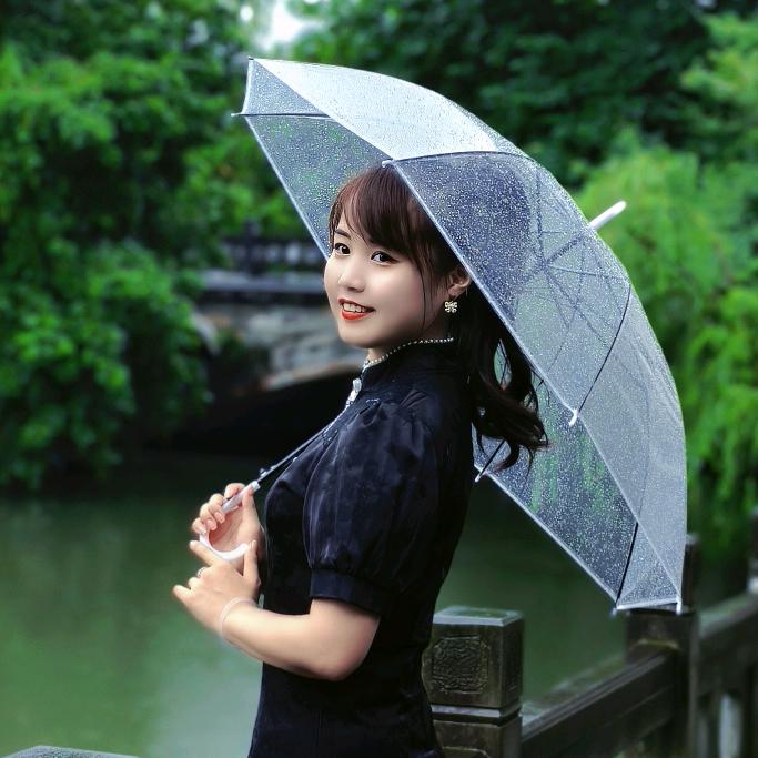 水似梦