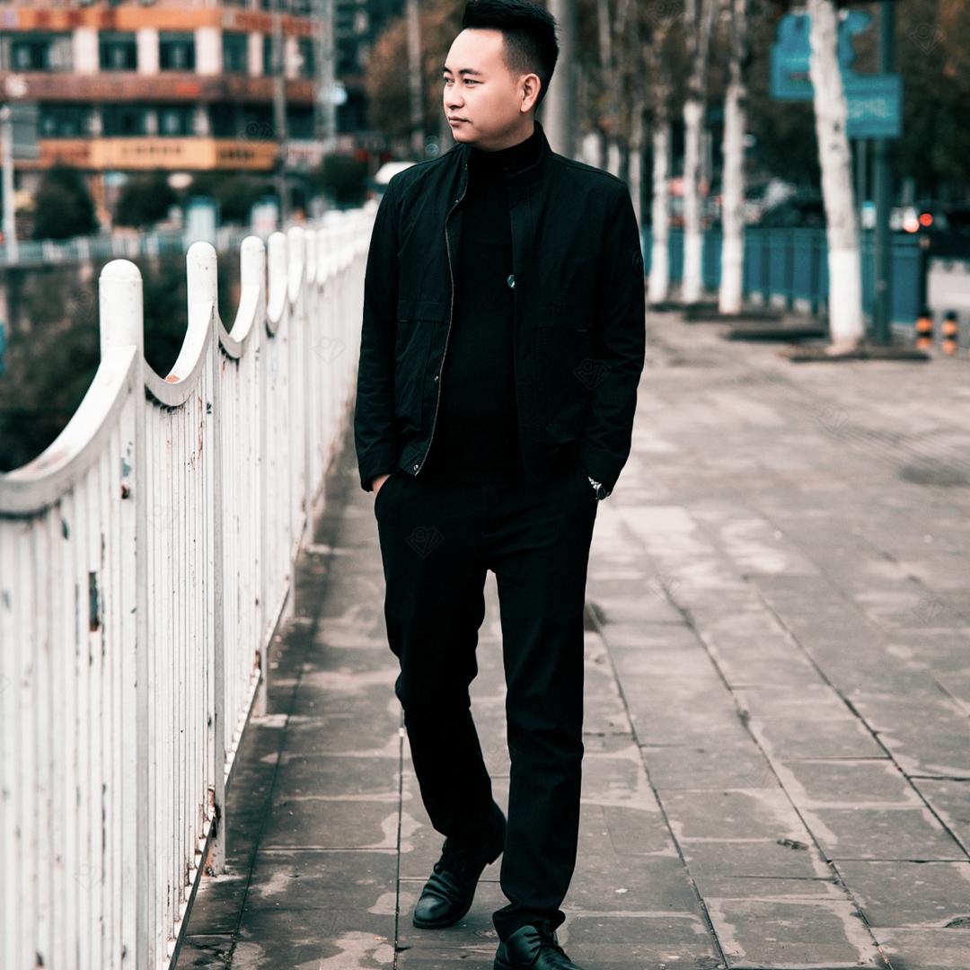 酒商服务站-刘总监