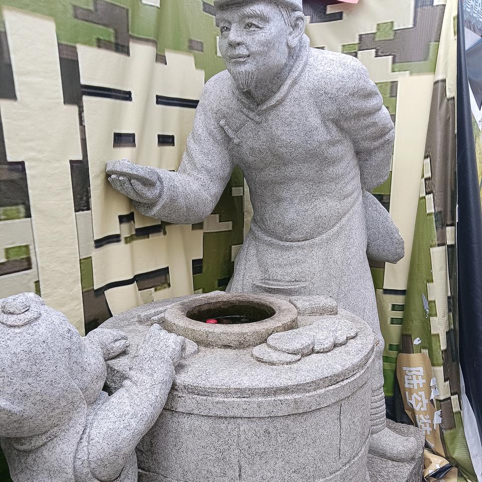 坡头四哥  户外抓蜜蜂
