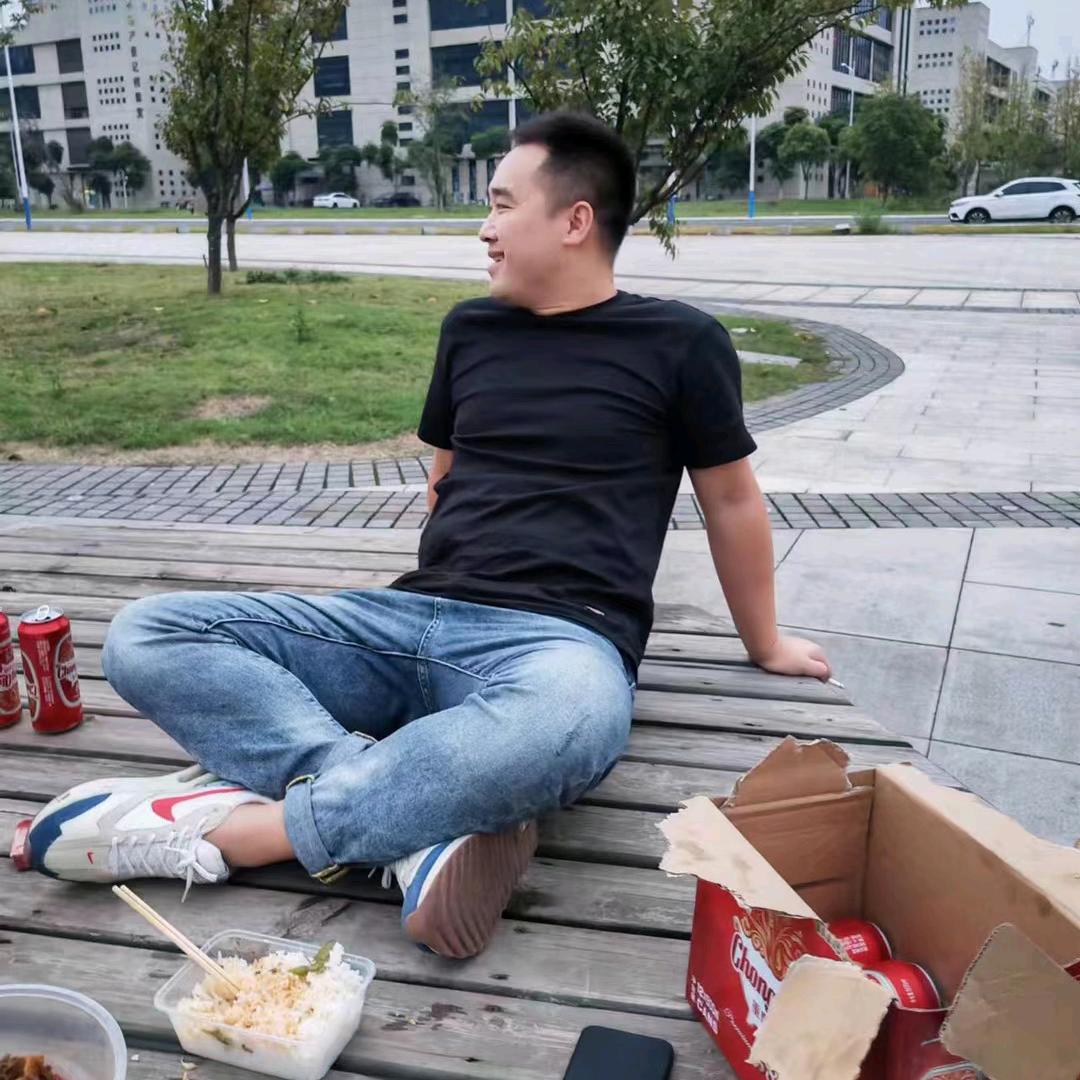 莱茵二手车死米灯