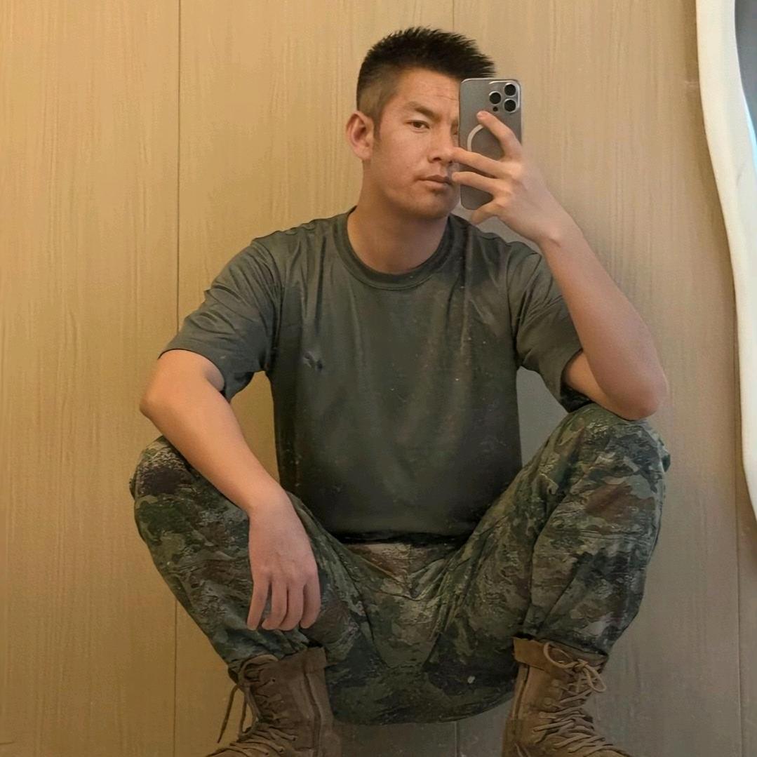 西藏男孩