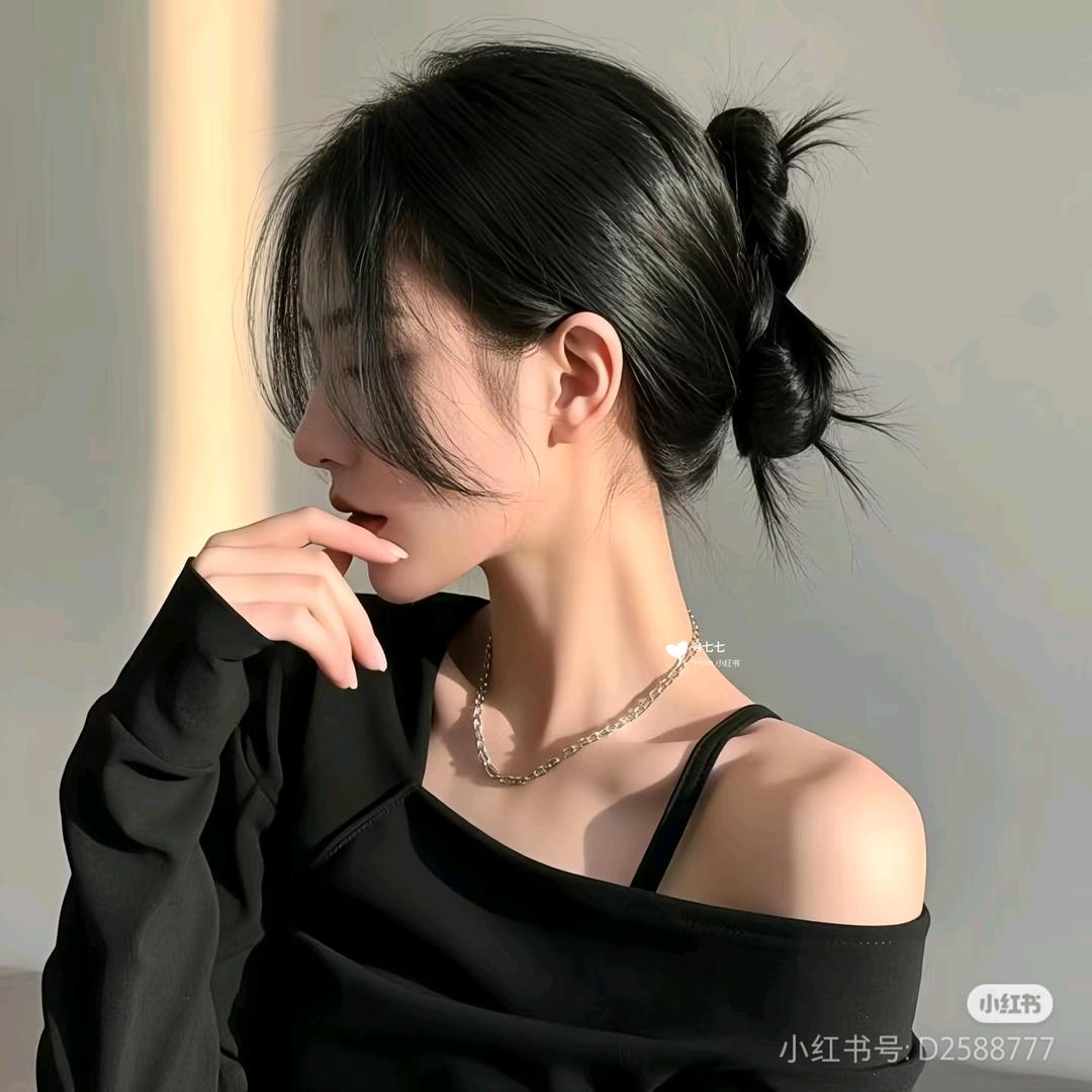 壹禾服饰服装店