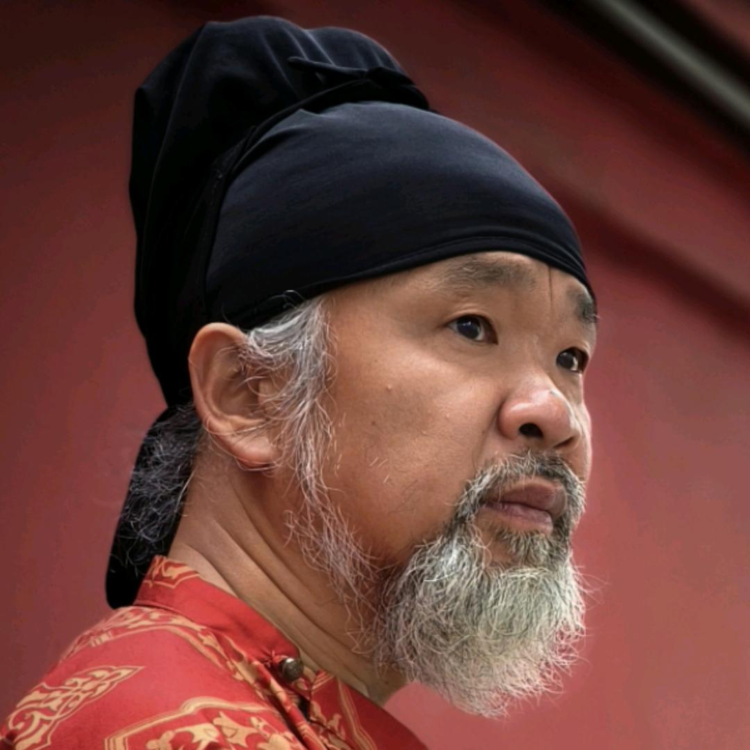 卖花翁老俞