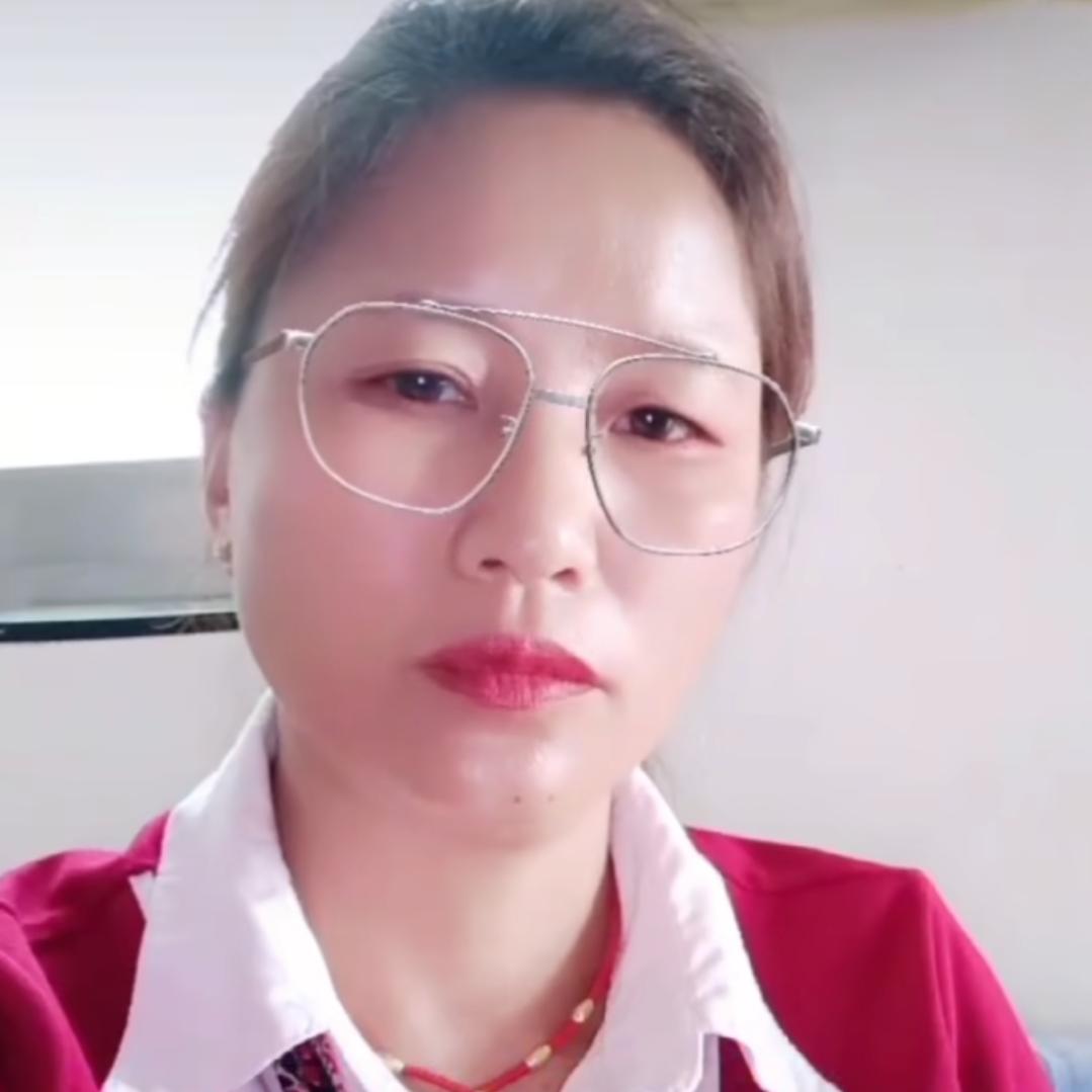孤单的女人心好累😭😭