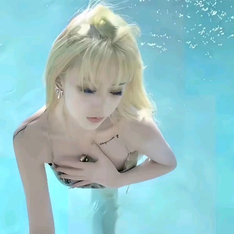 媄妃.^