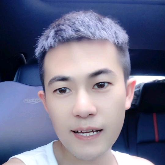 小艺哥