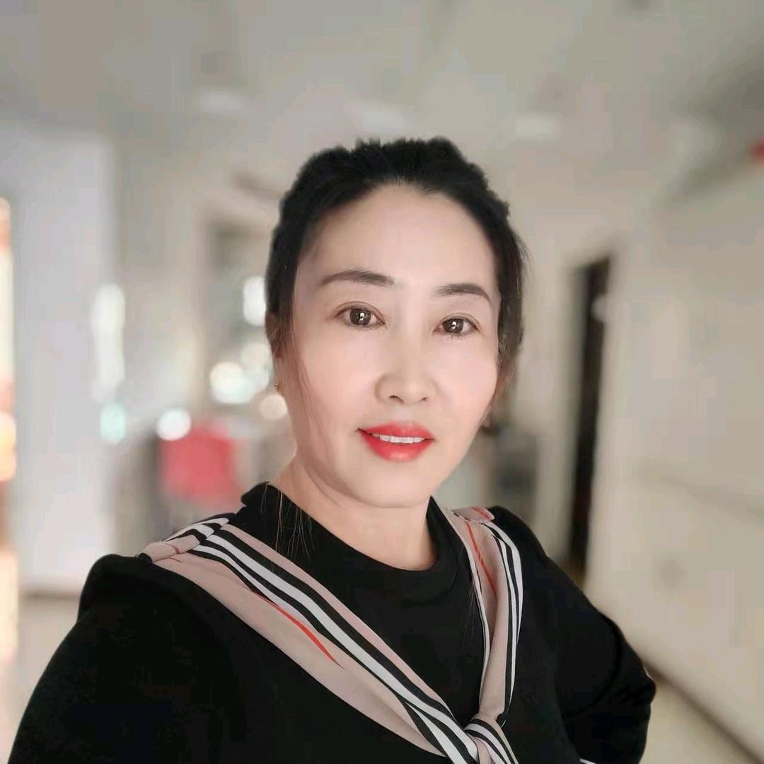 曼曼妈