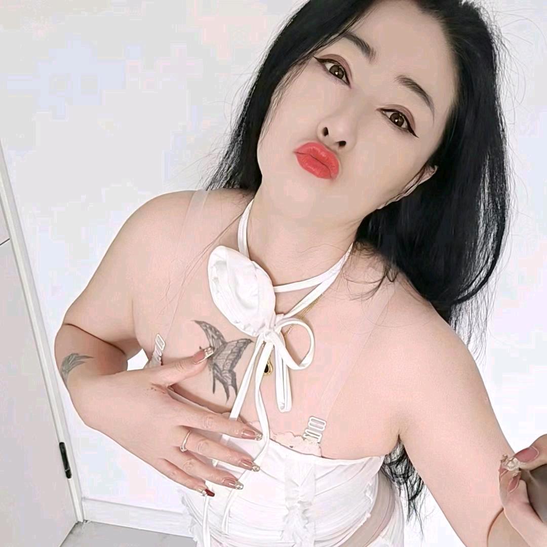 微🍆依依