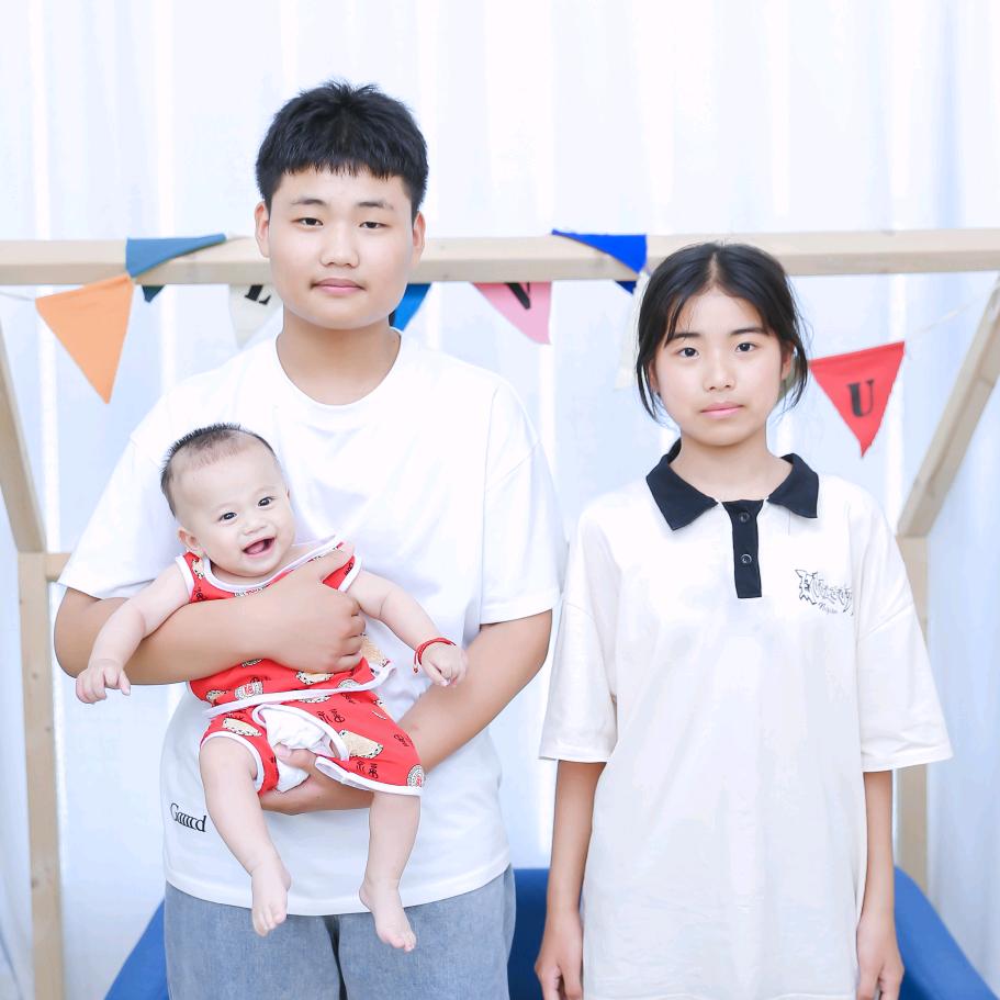 三个孩子的妈妈