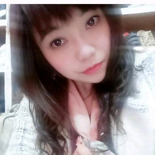 洋洋精品鞋服饰