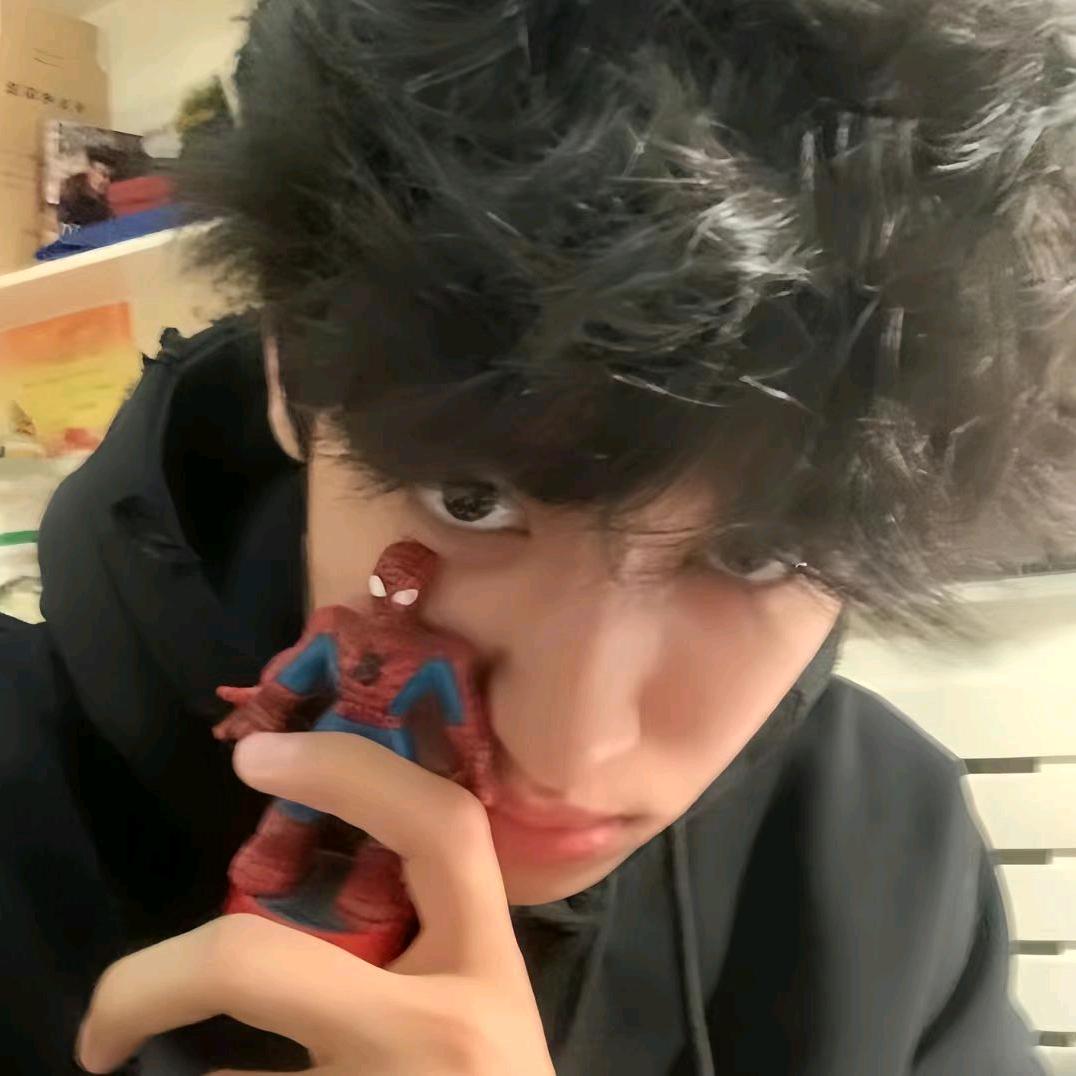L.💫