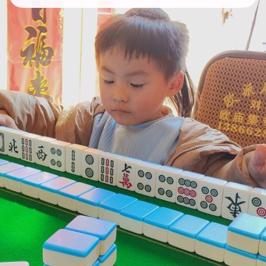 可否让我再回首