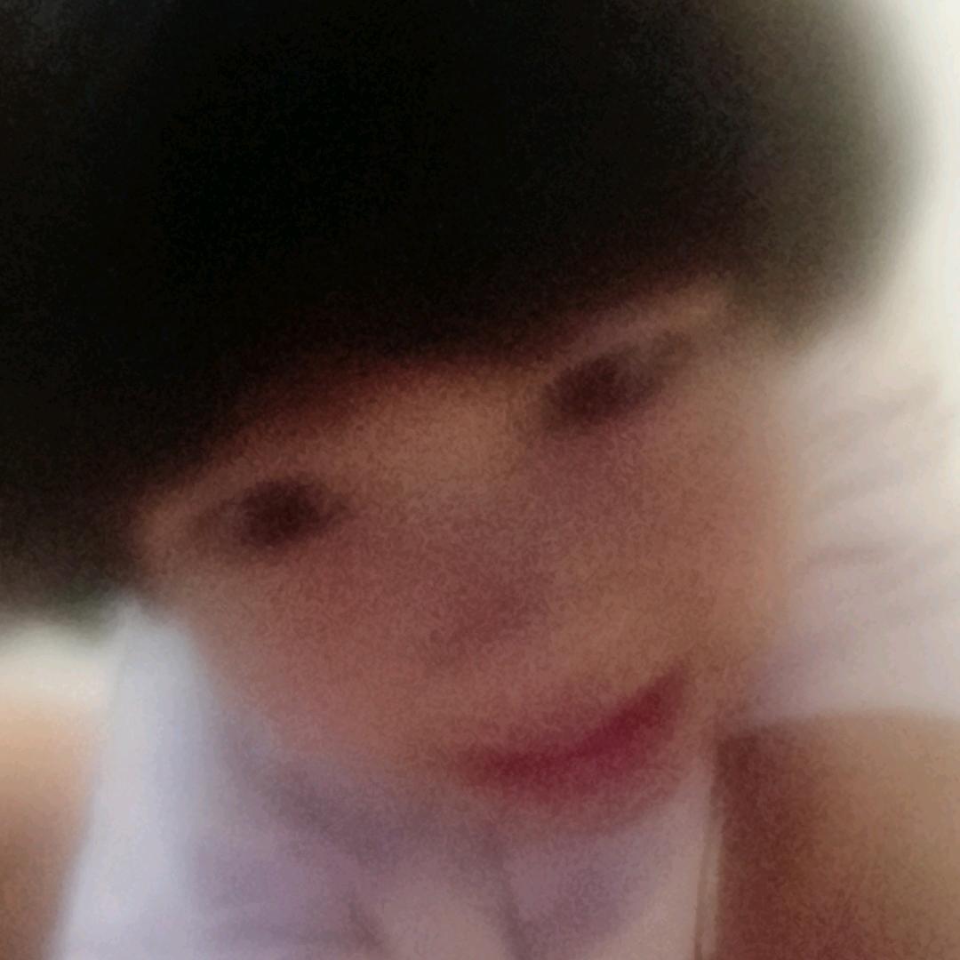 丝；给；玮发个吃饭持续吃vVCv尺寸滚滚