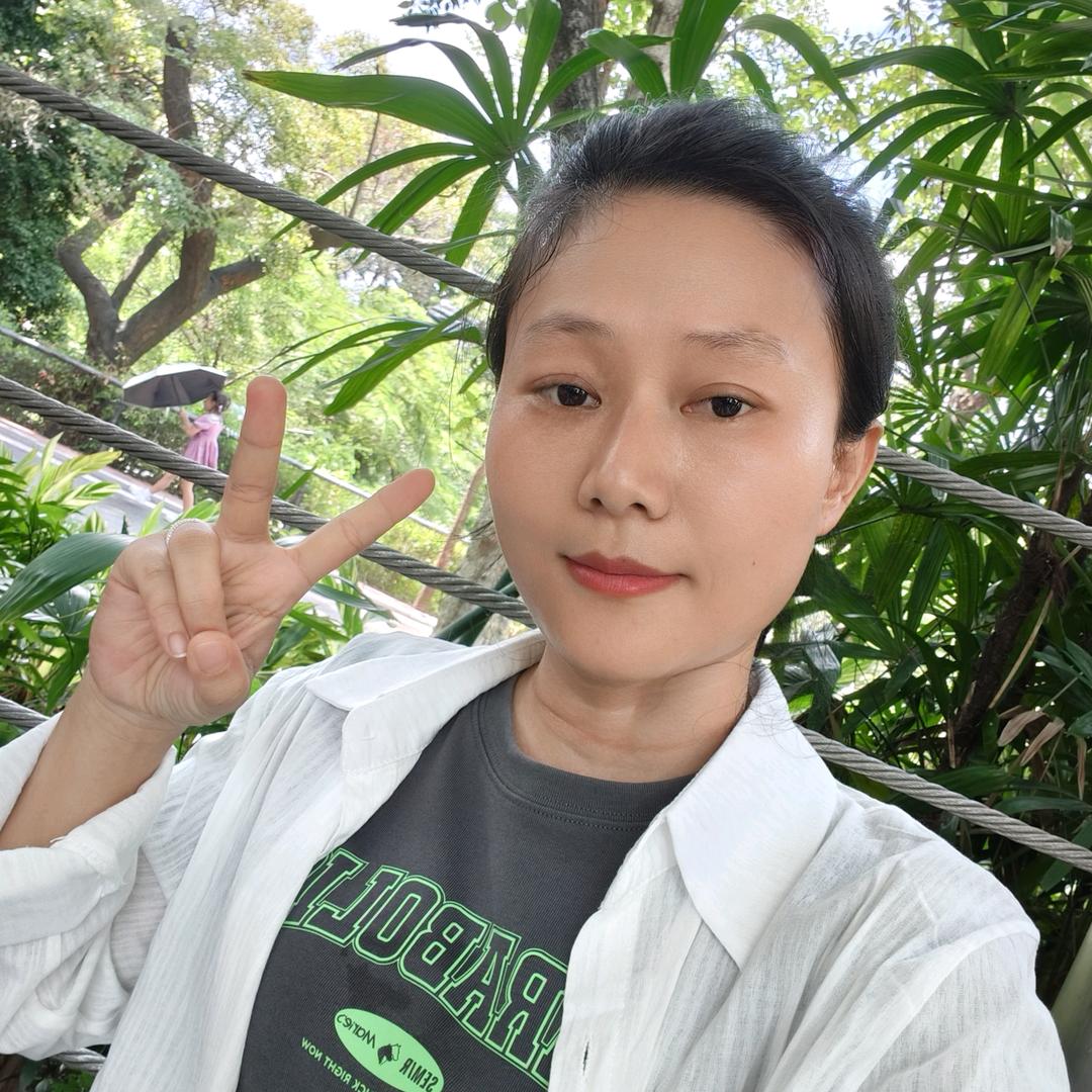 牵着蜗牛去散步