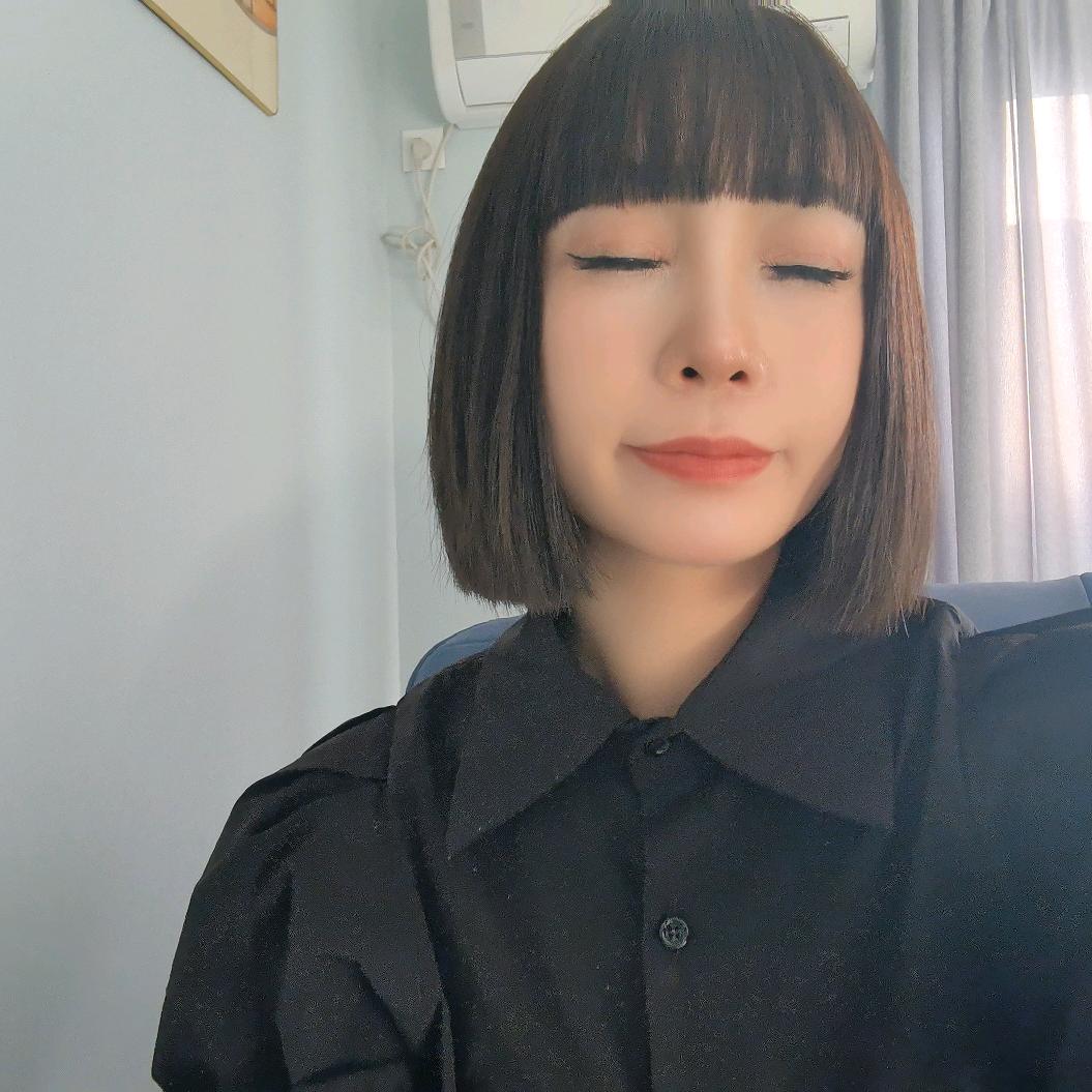 张 玖