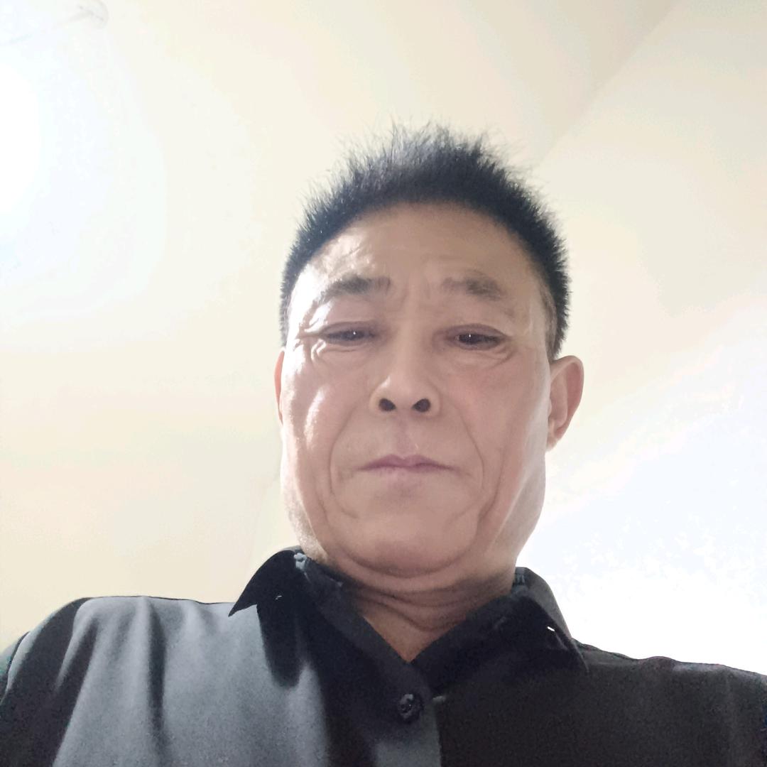 王哥19253702328