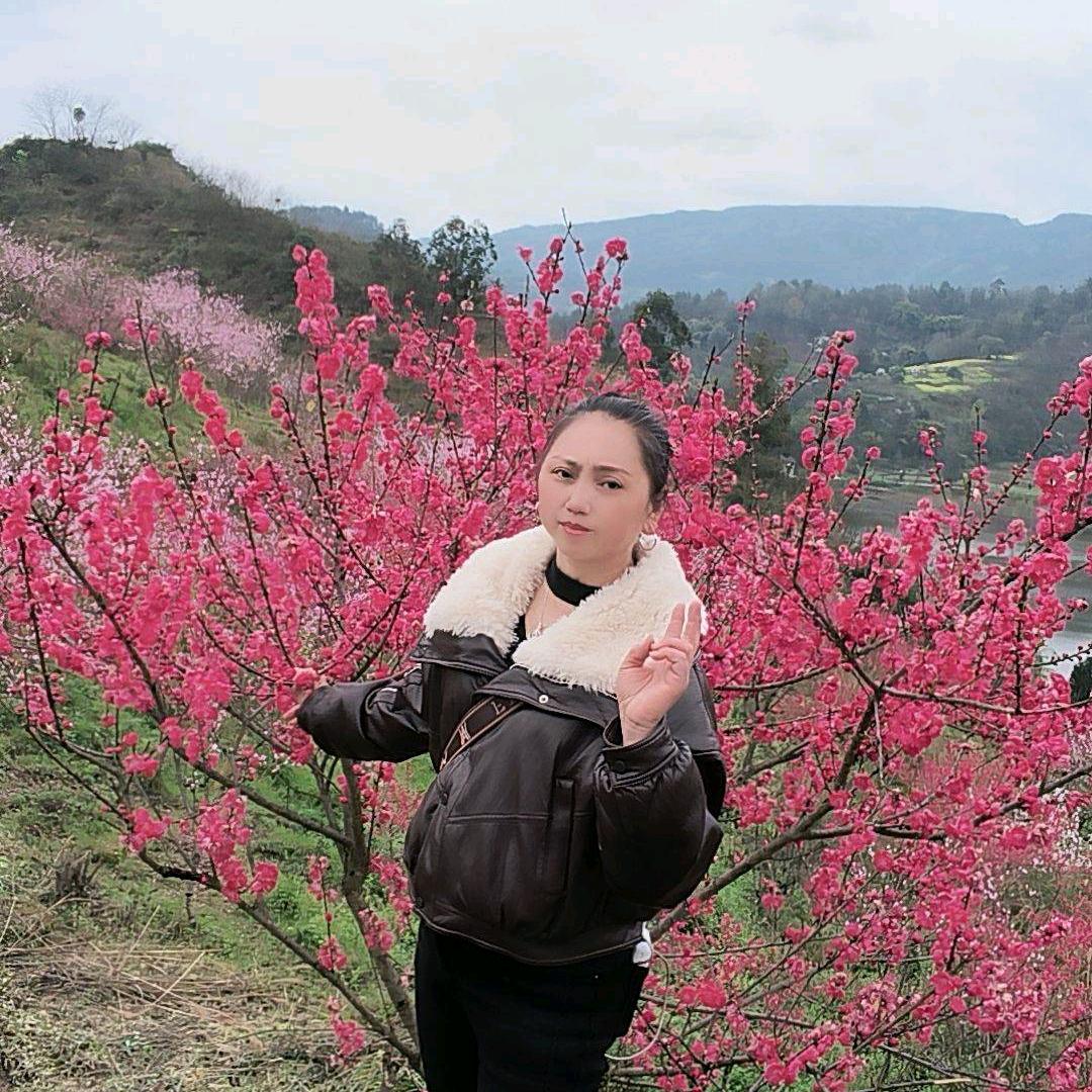 四川周姐