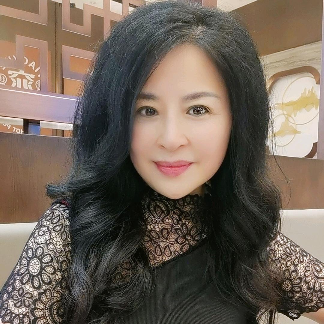 罗莉