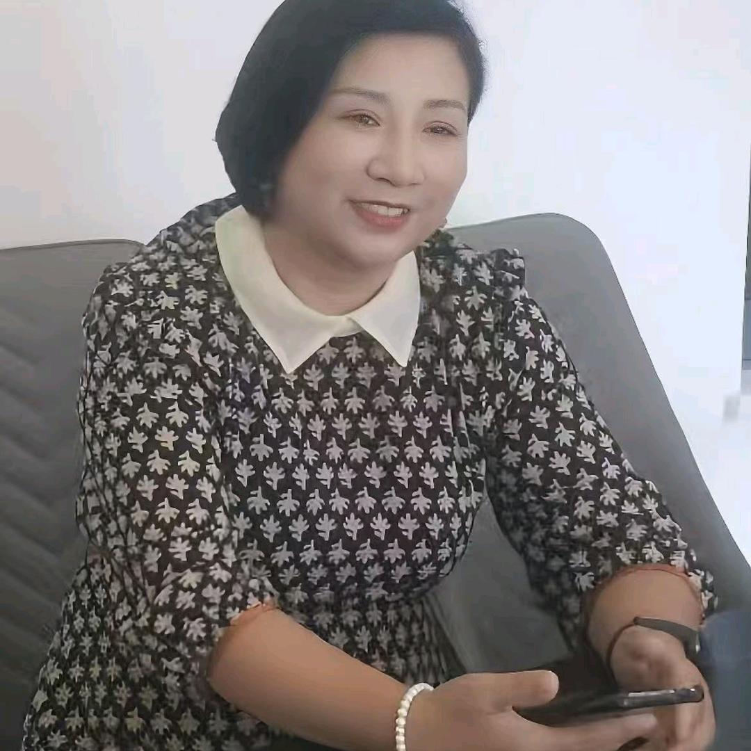 王百万（每天晚上10.40分开播）