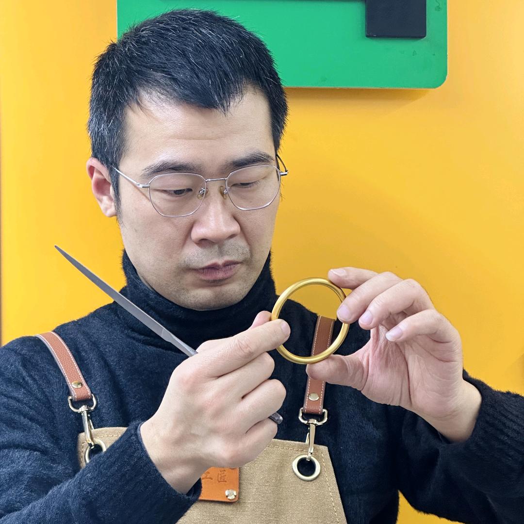 喜添金王师傅打金