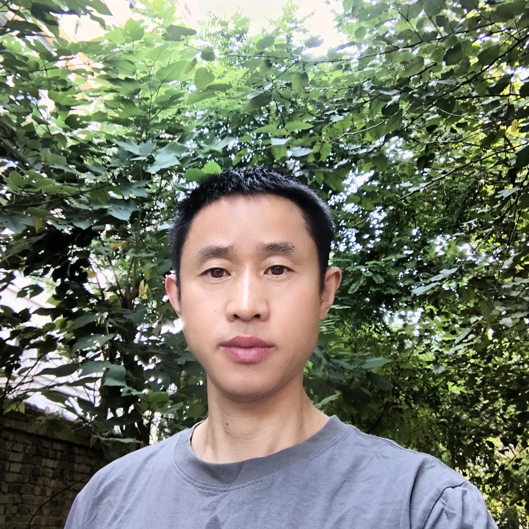 舒师傅贴瓷砖