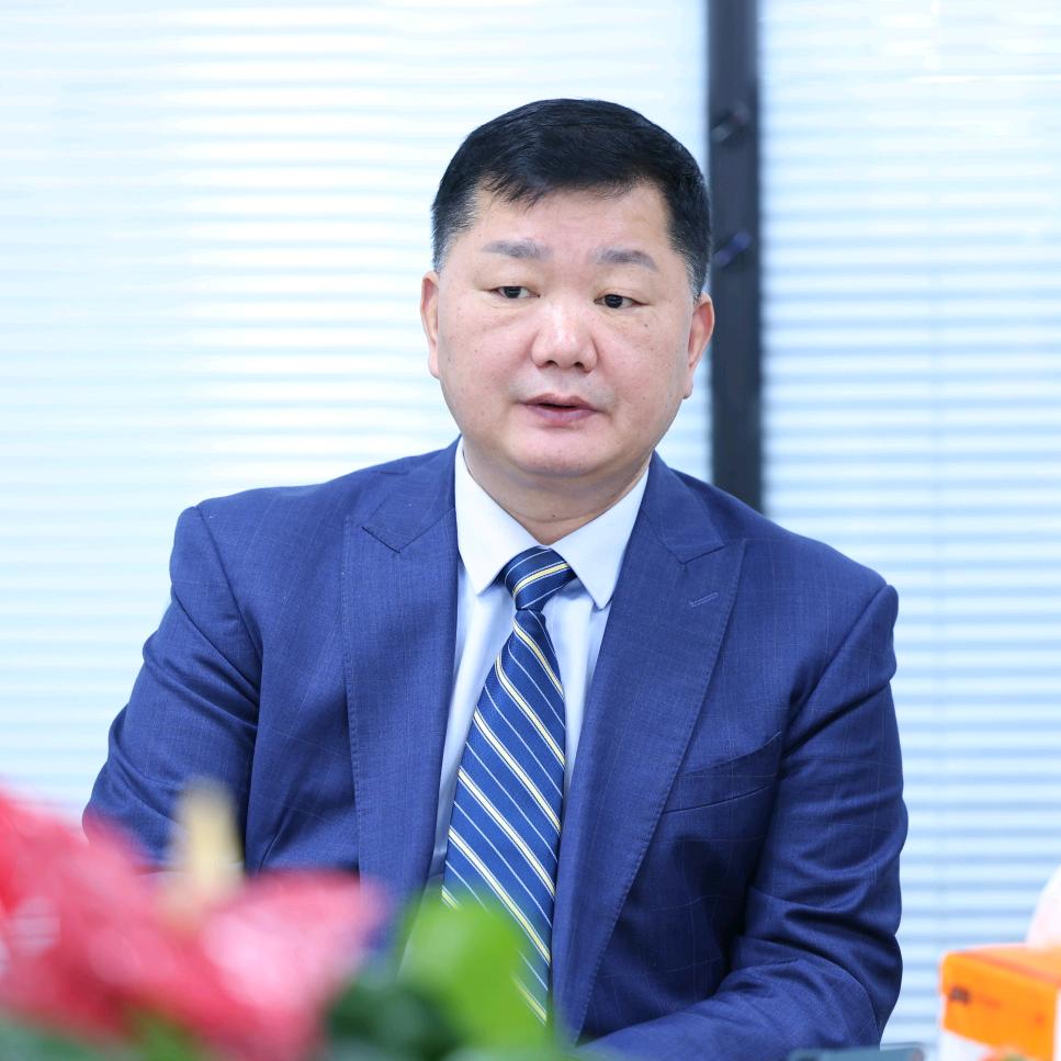 米高控股王梓豪