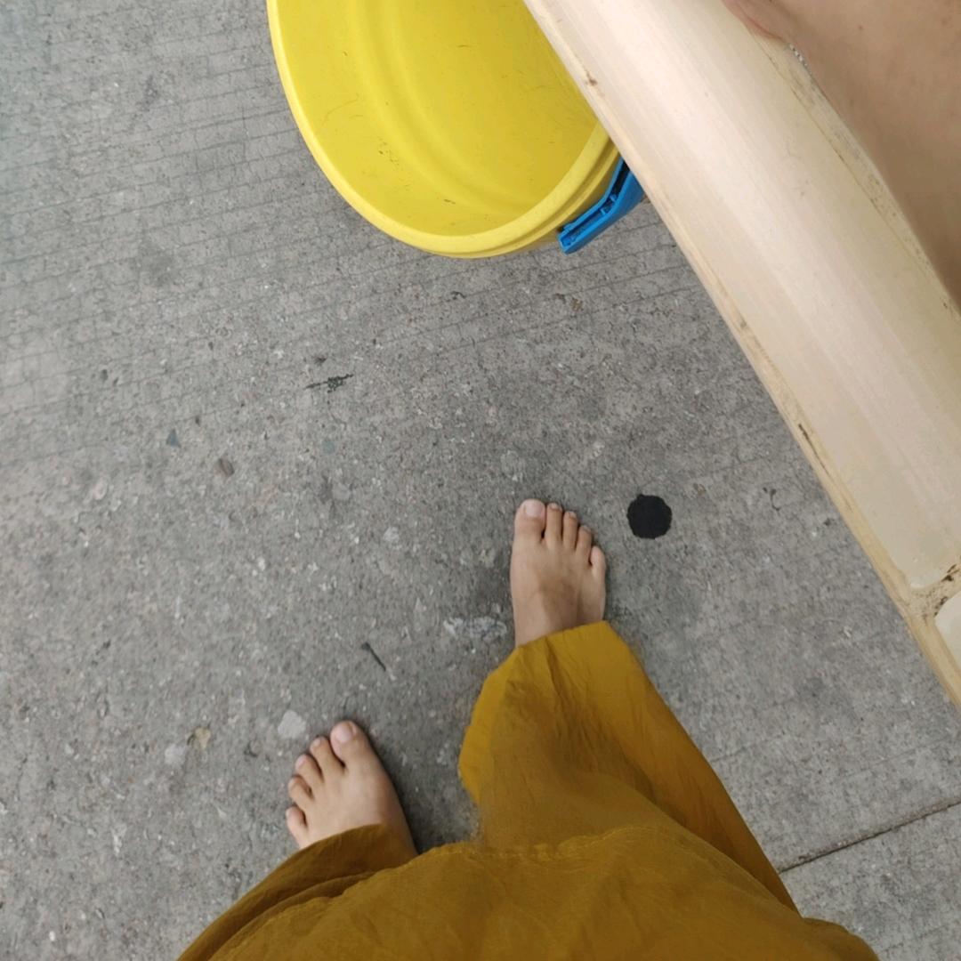 赤脚居士