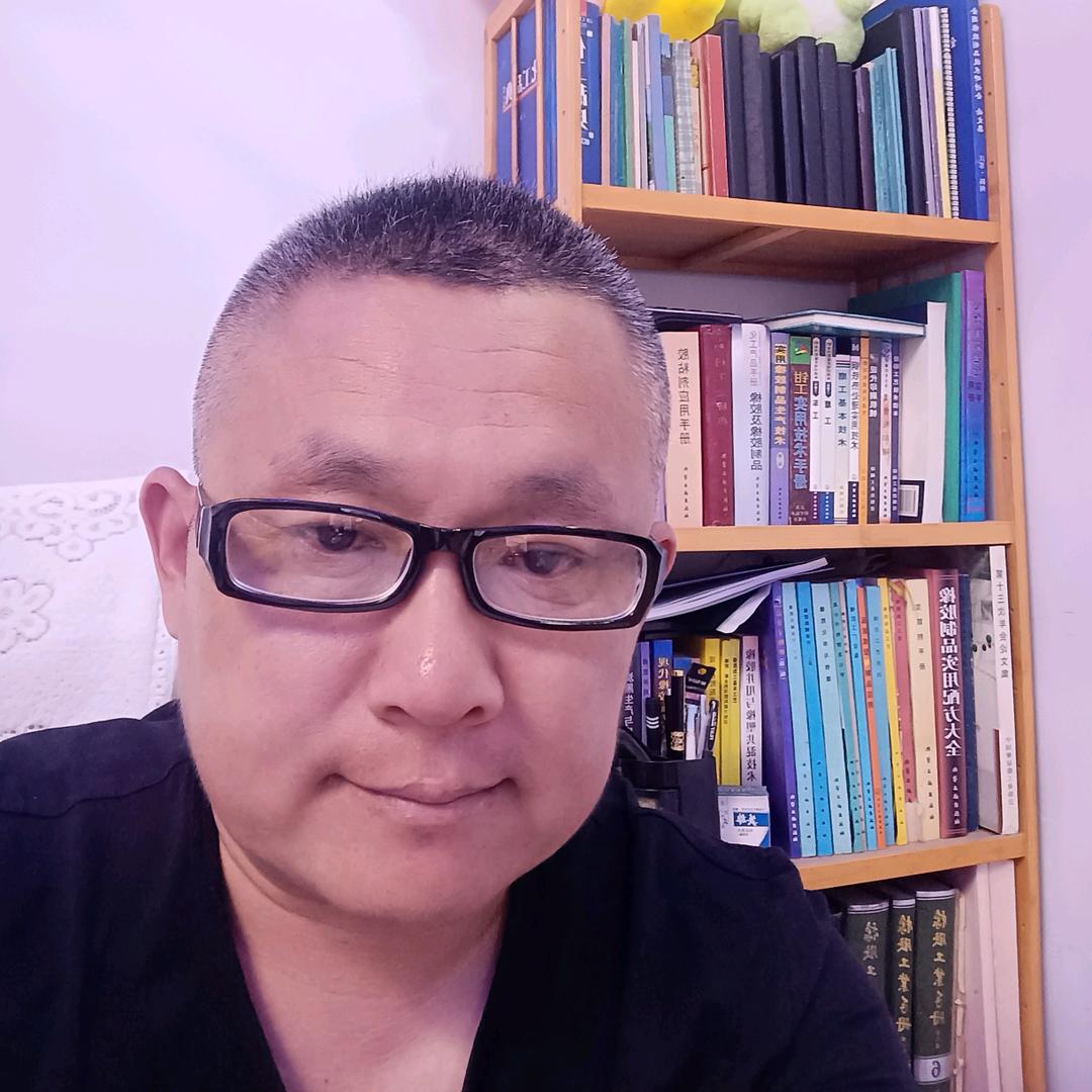 赵勇~胶辊与橡胶杂件