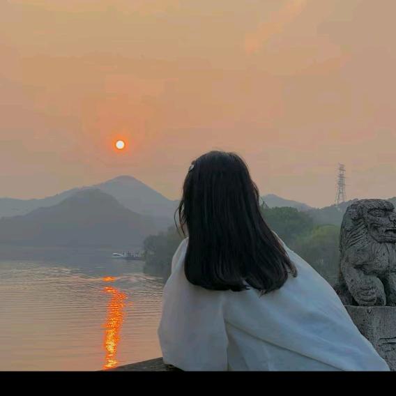 苏小小