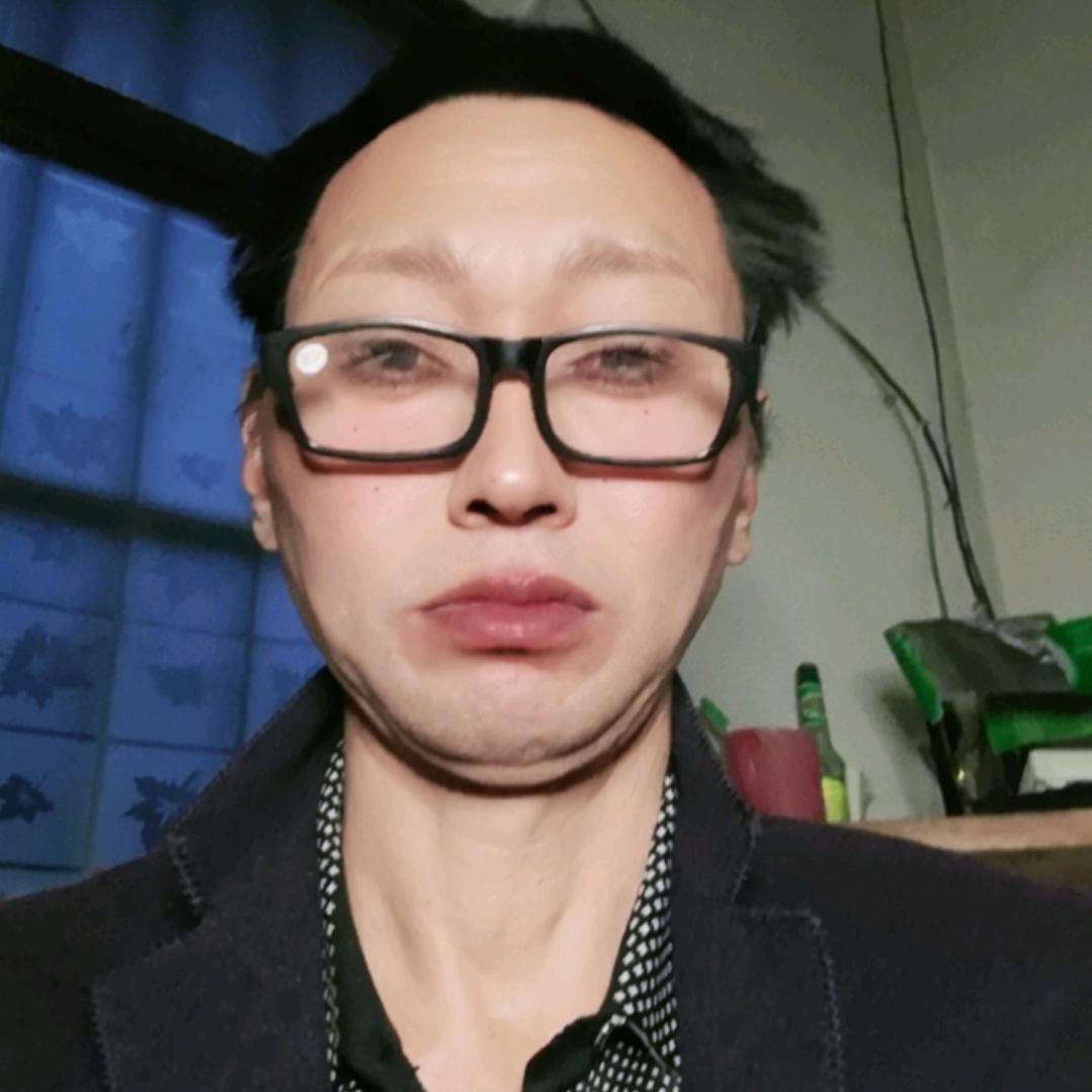 刘灯